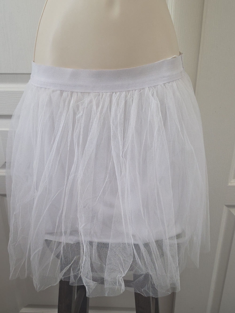 Spirit Halloween | White Tulle Layered Skirt - Classic Women's Skirt -Size M